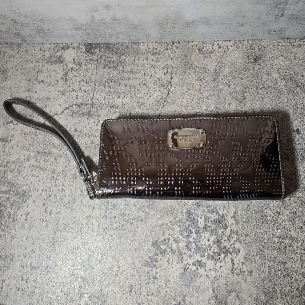 Michael Kors Metallic Zip Around Wallet Silver Mirror Metallic Good Condition